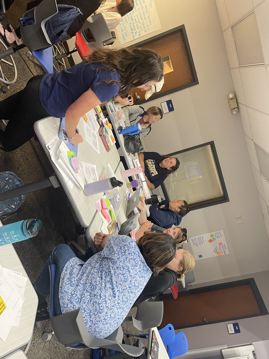 Nolan271's tweet photo. Day 4 Teacher Externship. Teachers making their plans to put their learning into practice. #wsdlearns https://t.co/EZTdsXOCMS