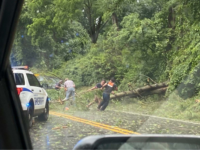 Anne77Che's tweet image. I hope everyone in Maryland is safe. I was really worried about last night's storm and tornado. It must have been a frightening experience, and I hope there wasn't too much damage. 😢😢