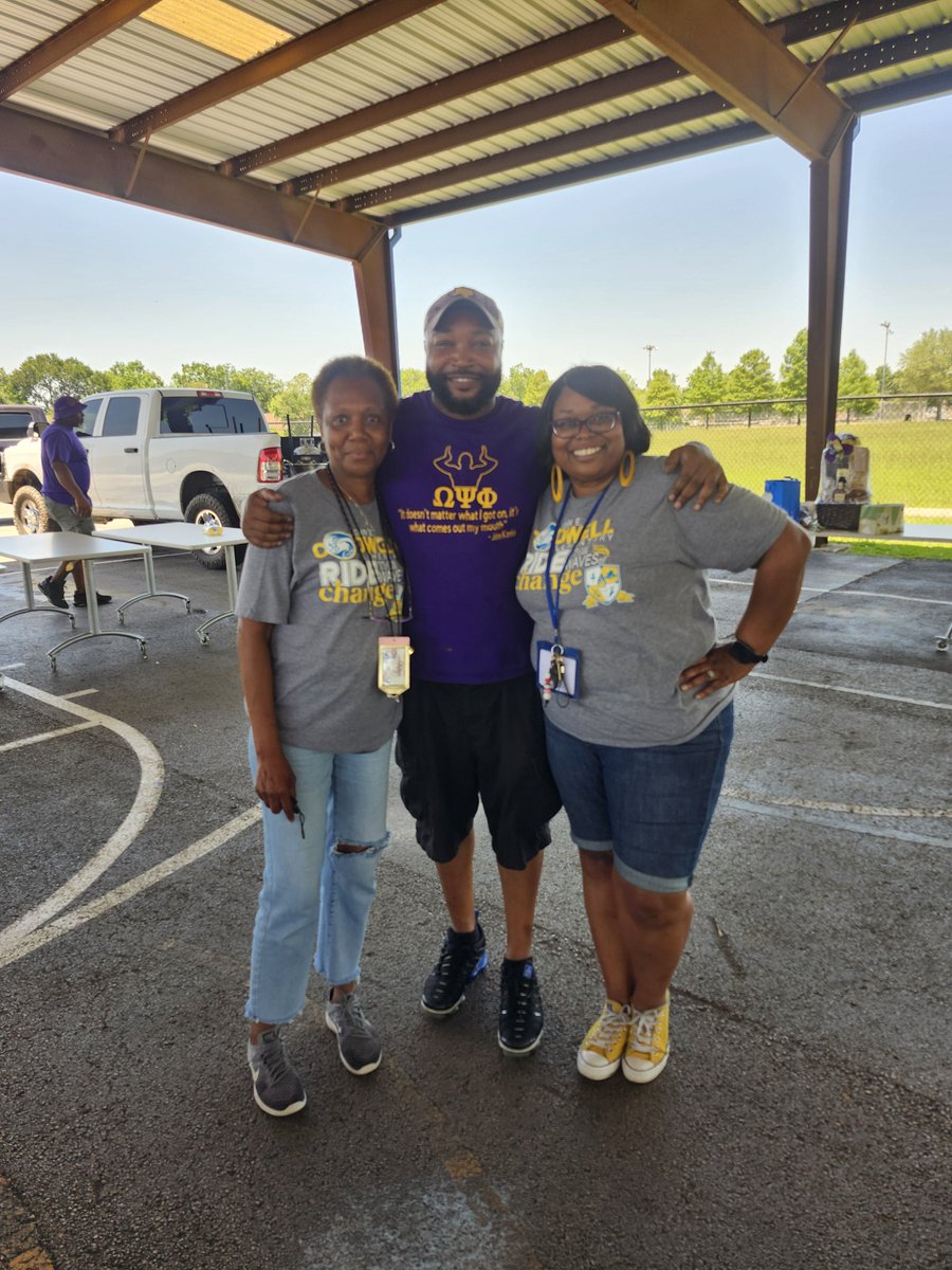 Erica Harris (@msreeceeh) on Twitter photo Shout out to <a href="/JohnKimAP4U/">John Kimble</a>! One of my favorite people! He knows if he calls for Nelson and I WE coming! Take care of him Texas City, you are getting a jewel of a Principal! WE love you Mr. Kimble! @CodwellES
Once an Olympian ALWAYS an Olympian! Shout out to <a href="/JohnKimAP4U/">John Kimble</a>! One of my favorite people! He knows if he calls for Nelson and I WE coming! Take care of him Texas City, you are getting a jewel of a Principal! WE love you Mr. Kimble! @CodwellES
Once an Olympian ALWAYS an Olympian!