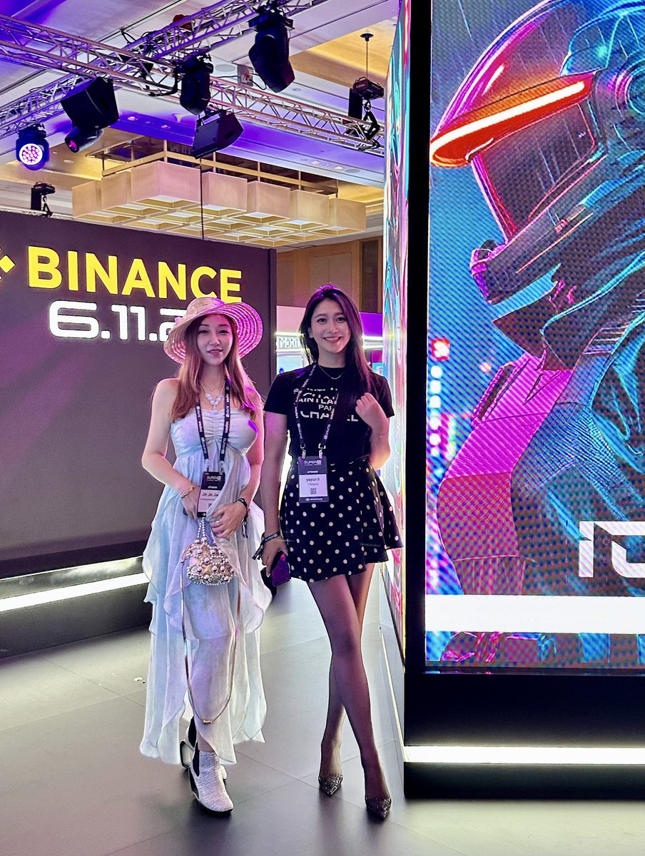 tiffanyli1010's tweet photo. 🤖SuperAI·1783🤖AGI叙事火爆到人满为患 汇聚最前沿思想和最新科技的亚洲最大AI峰会超级棒~收获满满🈵 #superai #superAIconference #AI #singapore #AGI @superai_conf #1783DAO https://t.co/lX8QT07vlp