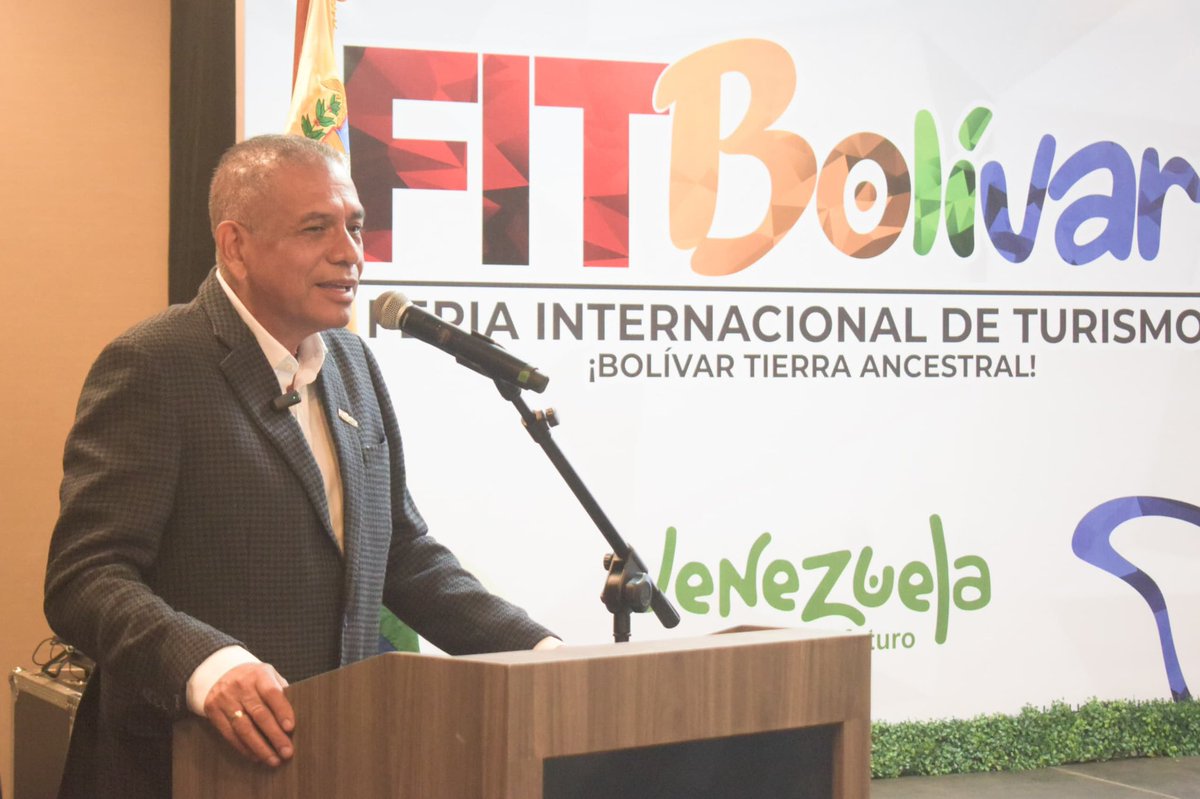 amarcanopsuv's tweet photo. Nuestro estado lo tiene todo!!!

Estamos en la Inauguración de la Fitbolívar   con la presencia de nuestro Alcalde @OviedoPSUV y el viceministro de turismo Asdrúbal Rincones . @NicolasMaduro @AliErnesto32 Bolívar Tierra Ancestral https://t.co/oLJxvuIvCn