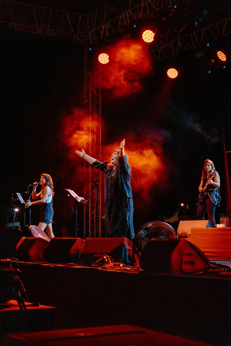 Live From Fest tweet media