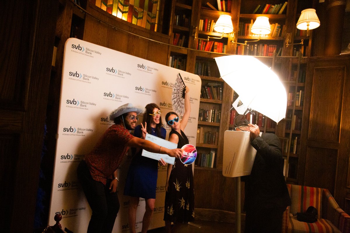 SiliconVlyBank's tweet photo. #NYTechWeek has been amazing! Thanks to everyone who attended our reception at Maxwell Social, @AllRaise panel, @demonightnyc and all the other great events this week.

NY is a vital part of the tech ecosystem and we love working with the city’s innovators and investors.