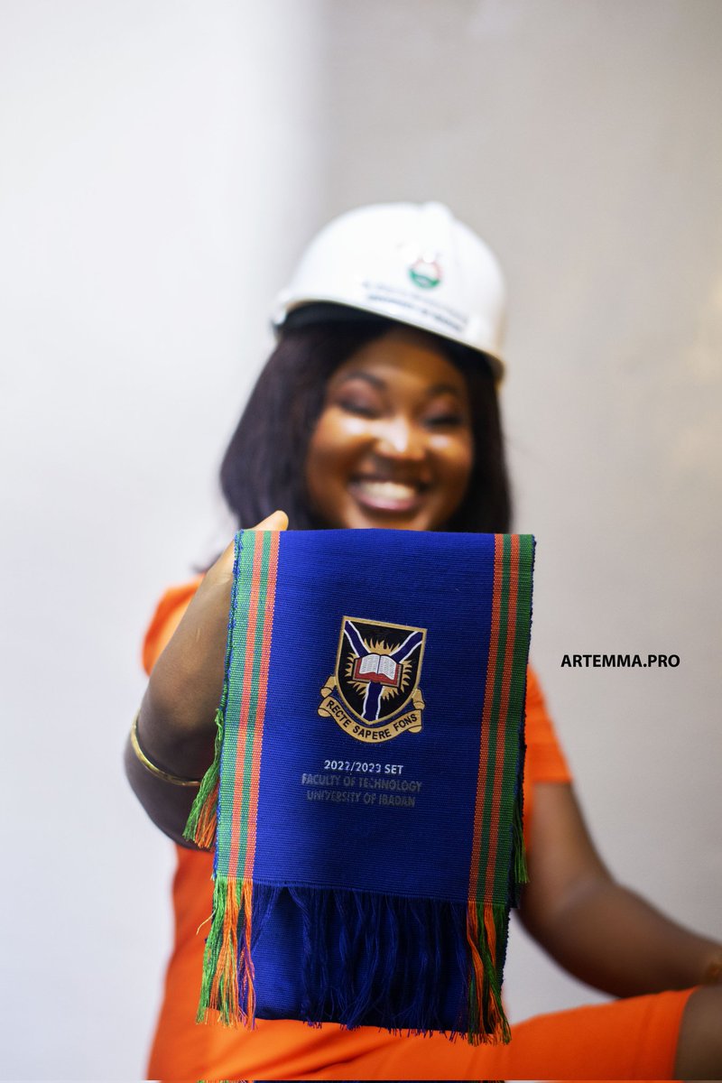 ui_iesa_'s tweet photo. 5+X years is no child's play, so cheers to a new era🥂

Proudly celebrating the IESA Class'23 at their Induction/Oath-Taking Ceremony! 🎓✨. 

Dear inductees, don't forget to tag us so we can join in celebrating you.🤩

#IESAUI  #IESAInduction
#NewEngineer  #TeamOptimization https://t.co/3CyK7wijJh