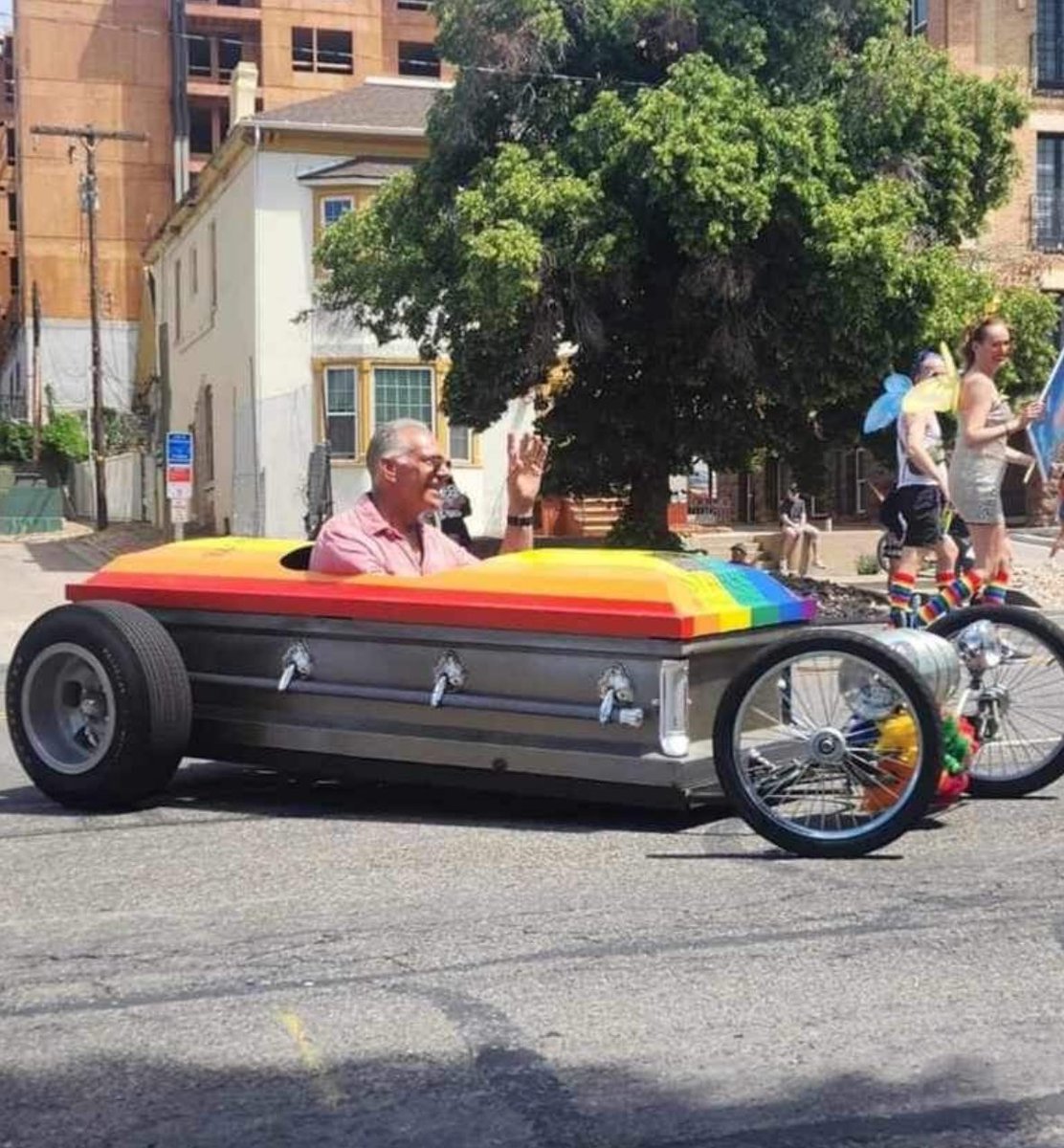 realericmoutsos's tweet photo. "For the wages of sin is death; but the gift of God is eternal life through Jesus Christ our Lord." -Romans 6:23 #UtahPride Parade https://t.co/KCjSEZRj9F