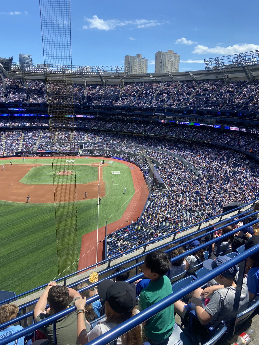 KellyRits tweet media