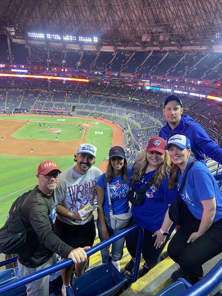 KellyRits tweet media