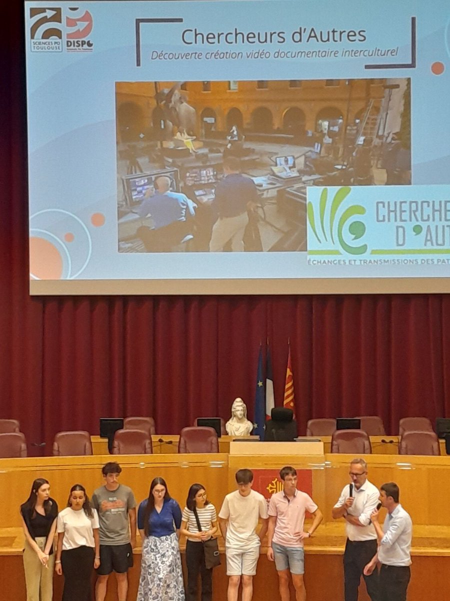 Félicitations à nos jeunes encordés <a href="/ScPoTlse_DISPO/">DISPO</a> pour leur prestation de ce jour et leur récompense. Une belle présentation solidement argumentée. <a href="/DSDEN65/">IA-DASEN 65</a> <a href="/actoulouse/">Académie de Toulouse</a>