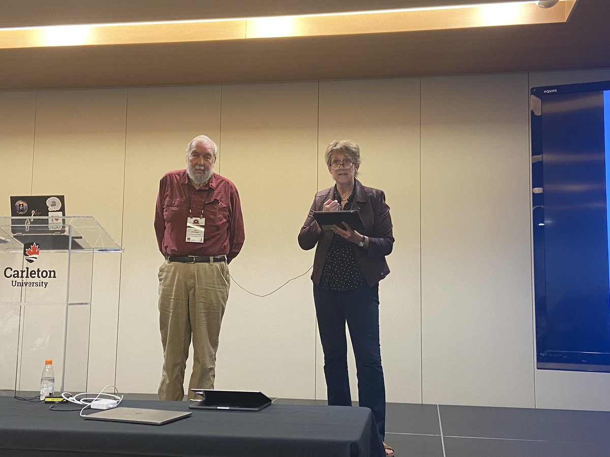 Chloe Vot tweet media