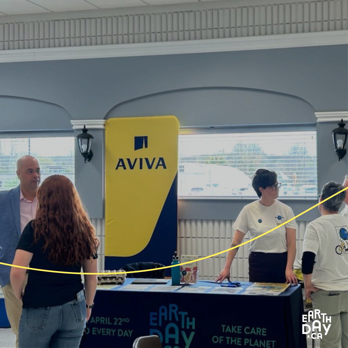 [CHARGED FOR CHANGE] On May 4th, our team inaugurated new electric charging stations in Prince Edward County (<a href="/Shire_Hall/">County of Prince Edward - Municipal Government</a>) through our "Charged for Change" program with @avivacanada.

Five charging points are now available at three sites in the county.👇
earthday.ca/charged-for-ch…