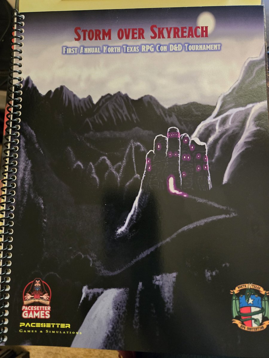 RossSimmerman's tweet photo. Received a package today.
#dnd #HolmesBasic #PacesetterGames #ntrpg #roleplaying https://t.co/RIpAF0DhIH