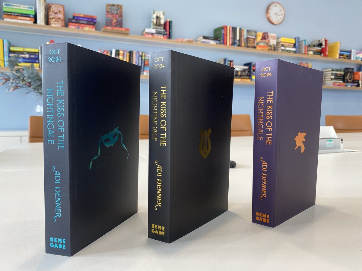 Emily Moran tweet media