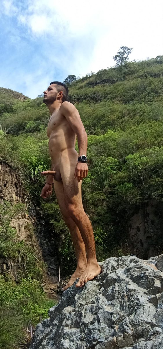 Diferxon1026's tweet photo. Una bonita aventura 😍😉 https://t.co/kCKc1wFe4m