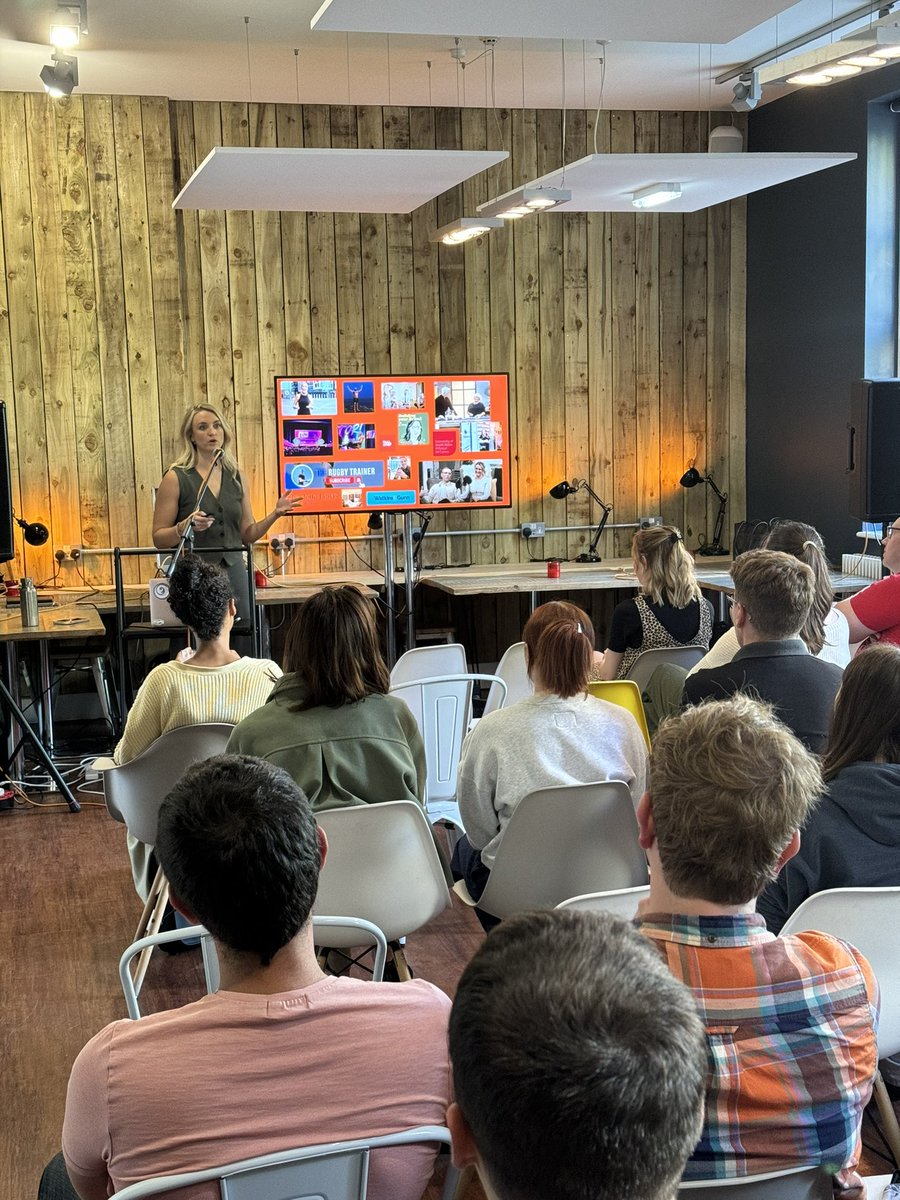 Design Swansea tweet media