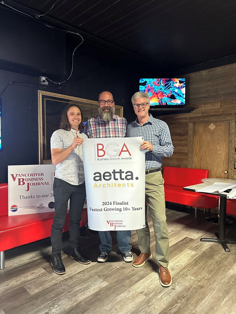Aetta Architects was recognized as a finalist at The Vancouver Business Journal’s annual Business Growth Awards recently held at PLUSH Nite Club in Hazel Dell. Twenty companies throughout the Southwest Washington business community were recognized before a crowd of 100 people.