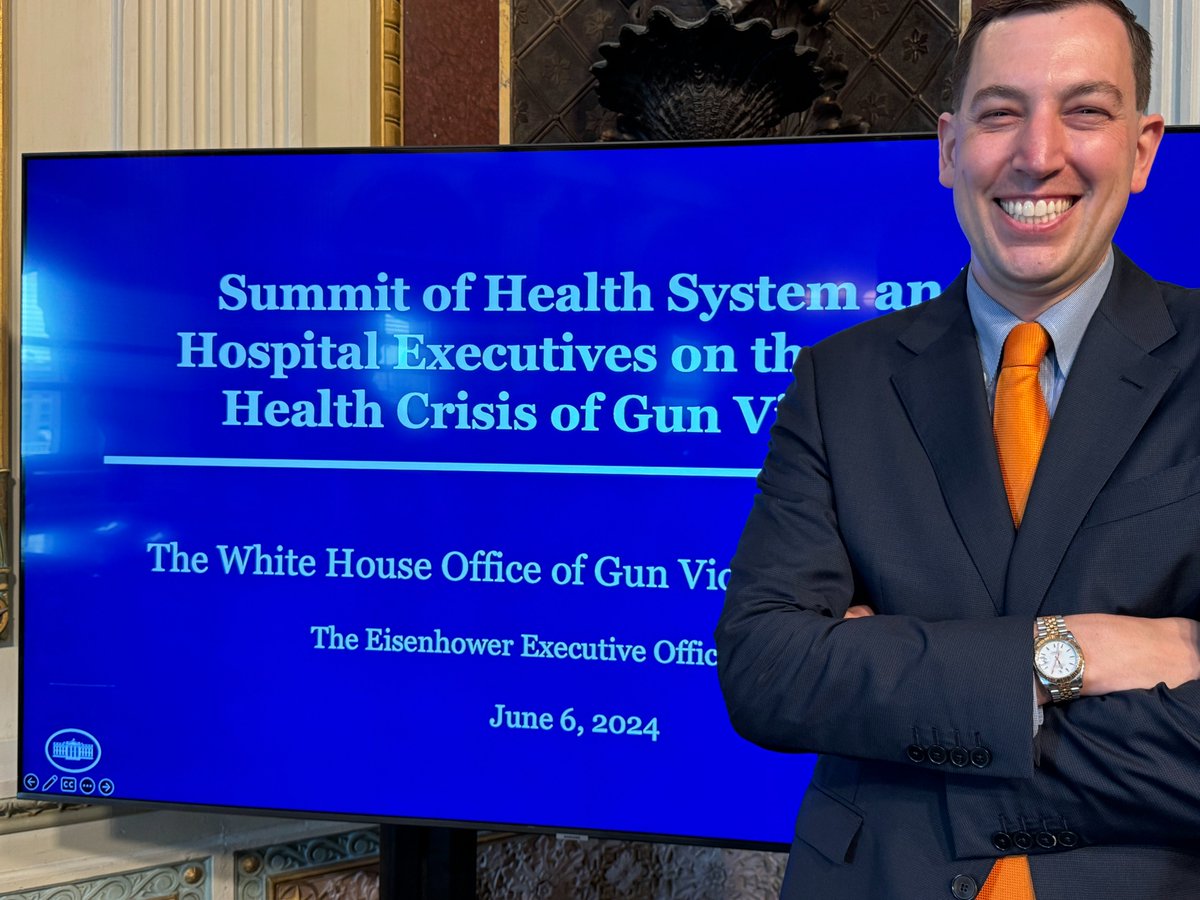 Proud to represent the <a href="/AmerMedicalAssn/">AMA</a> at The White House summit on the impact on #gun #violence on the healthcare system today.