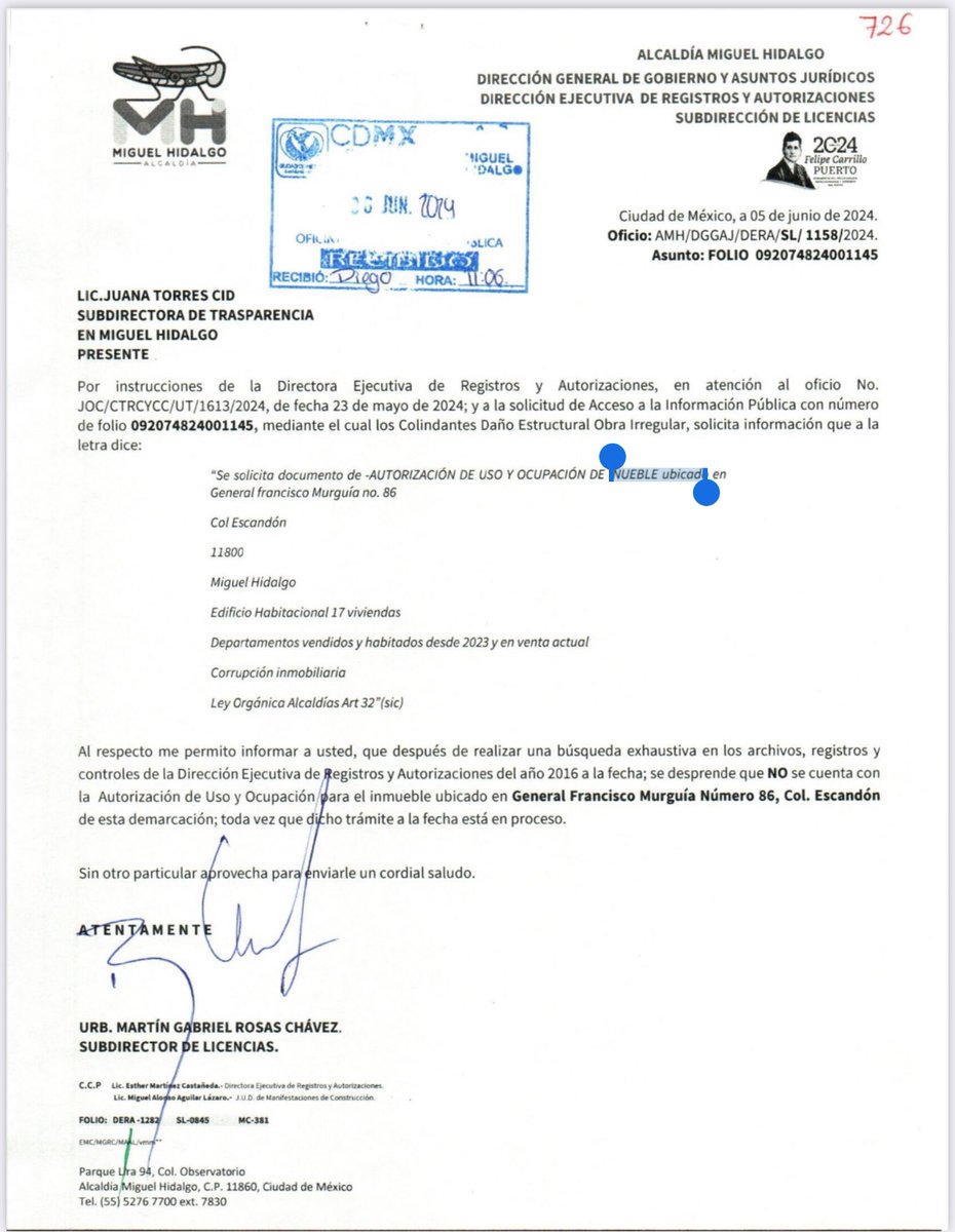 El Alcalde de la #MH autorizó una #ObraIrregular  y permitió su venta y ya es habitada por 4 familias 
#DañoEstructural colindantes 
Violaciones #Colindancias  
Riesgo inminente para colindantes y quien la habita
#FranciscoMurguia86 
#UsoYOcupacion 
#CorrupcionInmobiliaria