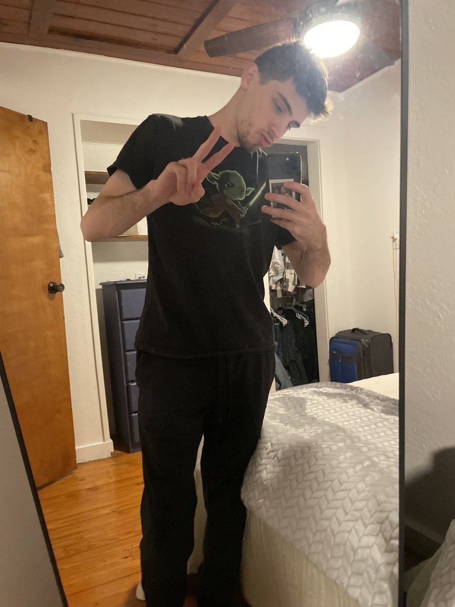 sjac00's tweet photo. Haven’t posted anything in a while so here’s a few selfies ✨ https://t.co/sHirxN27dS