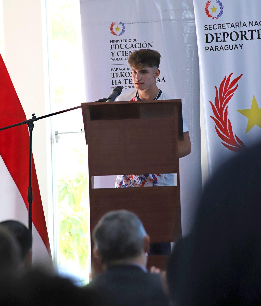 MINNAParaguay's tweet photo. ✳️El ministro @WalterGCpy asistió al Lanzamiento de los Juegos, Escolares, Estudiantiles, Nacionales (JEEN), organizado por la @sndpy en coordinación con el @MECpy. Las competencias deportivas inician en agosto y culminaran en noviembre.

#GobiernoDelParaguay https://t.co/6sT283JjHx