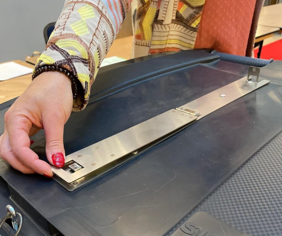De stembussen zijn gesloten!

Het opkomstpercentage was om 21 uur 36,30%. De stembureauleden en tellers gaan nu aan de slag met het tellen van de stemmen op partijniveau. Morgen tellen we op het stadhuis alle stembiljetten op kandidaatsniveau. 🗳️ 

#ElkeStemTelt #EP2024 #Lelystad