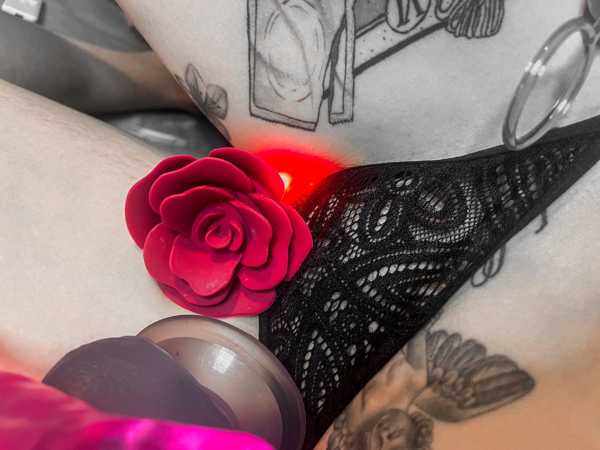 coyemoo's tweet photo. Live now https://t.co/akbciseYvF
#girls #alternative #altgirl https://t.co/Dbw6qLKMcZ