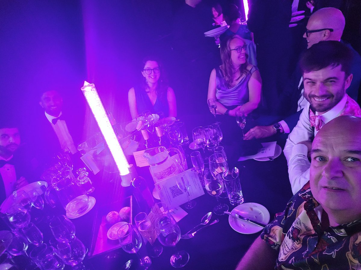 Rob Francis tweet media