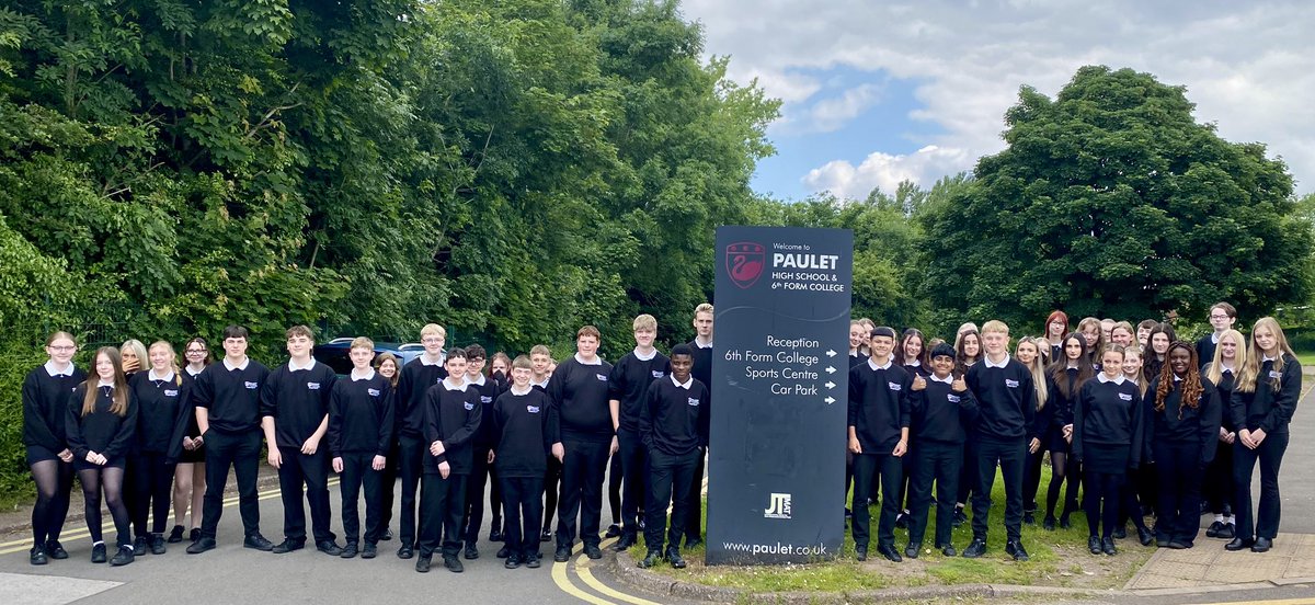 Pauletonline's tweet photo. Meet our new prefects… resplendent in their perfect jumpers and ready to help and support our school community.  Are you in Year 6? You’ll meet them at summer school. #WEAREPAULET https://t.co/xgUQKhkFJM