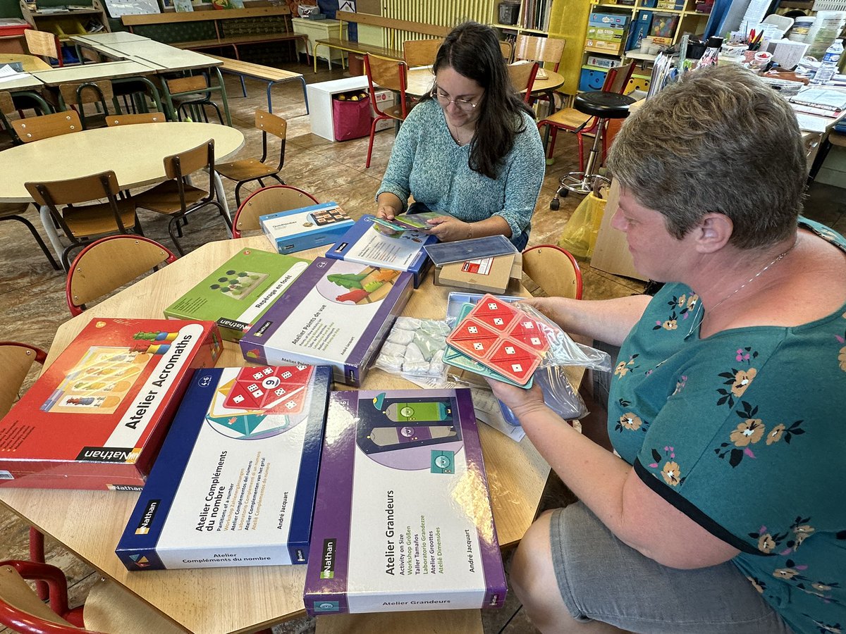 École de Millay (@ecole_millay) on Twitter photo #CNR #NEFLE L’équipe maternelle a reçu sa dernière dotation pour le projet «Construire une communauté de scientifiques » Des ateliers pour manipuler, verbaliser pour une meilleure maîtrise des compétences mathématiques.
<a href="/EdouardGeffray/">Edouard Geffray</a> <a href="/Nathan_maternel/">Nathan Maternelle</a> <a href="/NathanEditions/">Editions Nathan</a> #CNR #NEFLE L’équipe maternelle a reçu sa dernière dotation pour le projet «Construire une communauté de scientifiques » Des ateliers pour manipuler, verbaliser pour une meilleure maîtrise des compétences mathématiques.
<a href="/EdouardGeffray/">Edouard Geffray</a> <a href="/Nathan_maternel/">Nathan Maternelle</a> <a href="/NathanEditions/">Editions Nathan</a>