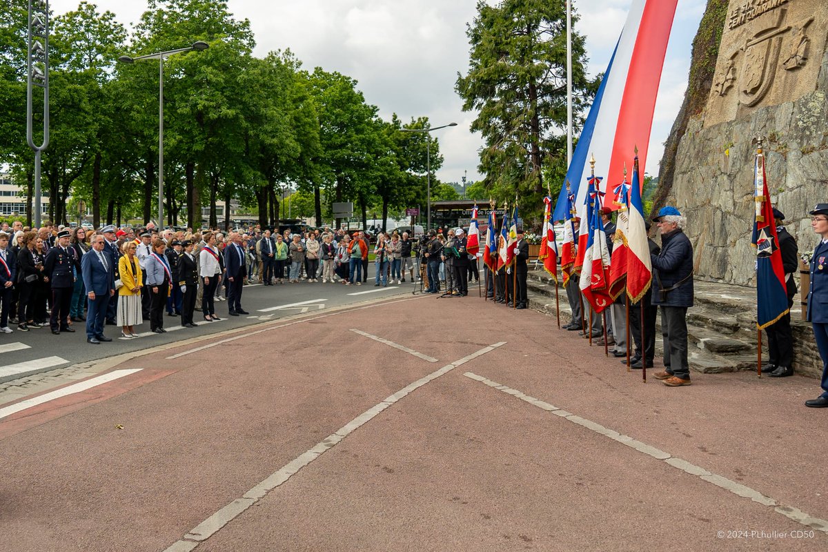 Majdep50's tweet photo. [80e] - Commémorations DDay 

Aujourd'hui, c'était notre élue @AdeleHommet qui rend hommage aux victimes de la Seconde Guerre mondiale à #SaintLô.
"Capitale des ruines", elle fut détruite à 95% par les bombardements pour chasser l'occupant coûtant la vie de nombreux civils 🕊️ https://t.co/H5fmuCteDc