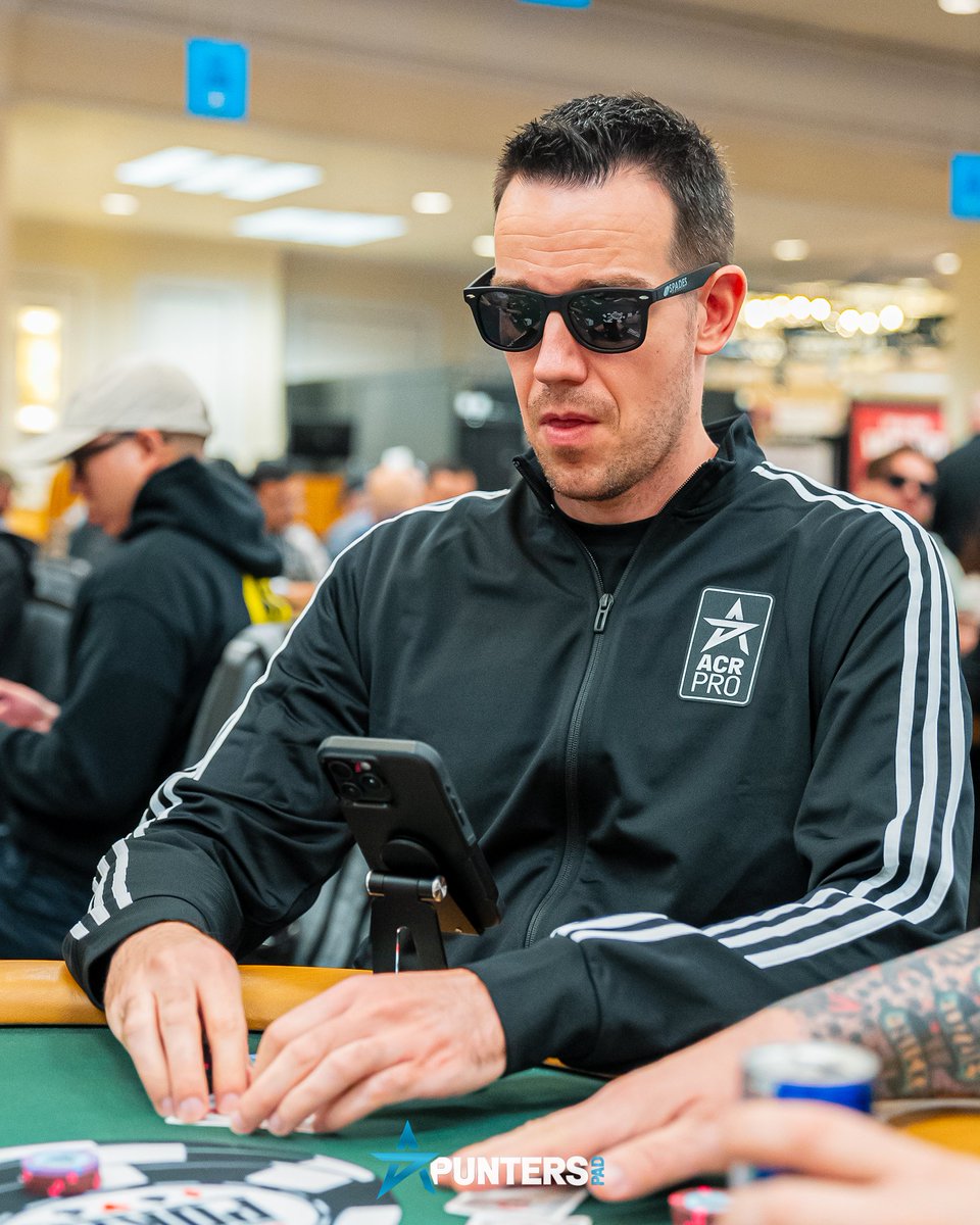 CodigoPoker tweet media