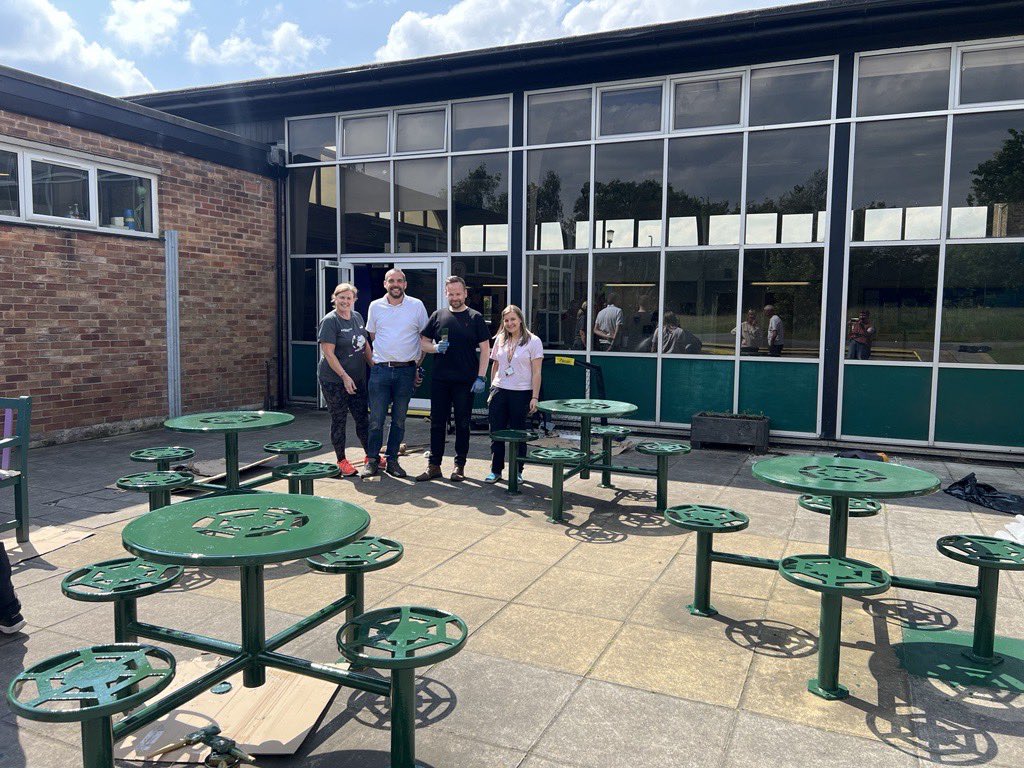 What a great day we’ve  had <a href="/TeamManorGreen/">Manor Green Primary #ReadyRespectfulSafe</a> . A large number of volunteers from <a href="/HSBC_UK/">HSBC UK</a> along with a team from <a href="/FocusTrust1/">Focus Trust</a> have come to school to build, organise, dig, paint and plant. Thank you so much, you have made such a difference. More photos (of before and after) to come