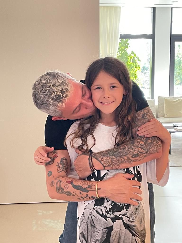 AlejandroSanz's tweet photo. De la 1ª conjugación infinita del verbo amar❤️ https://t.co/f8qLhzUtE8