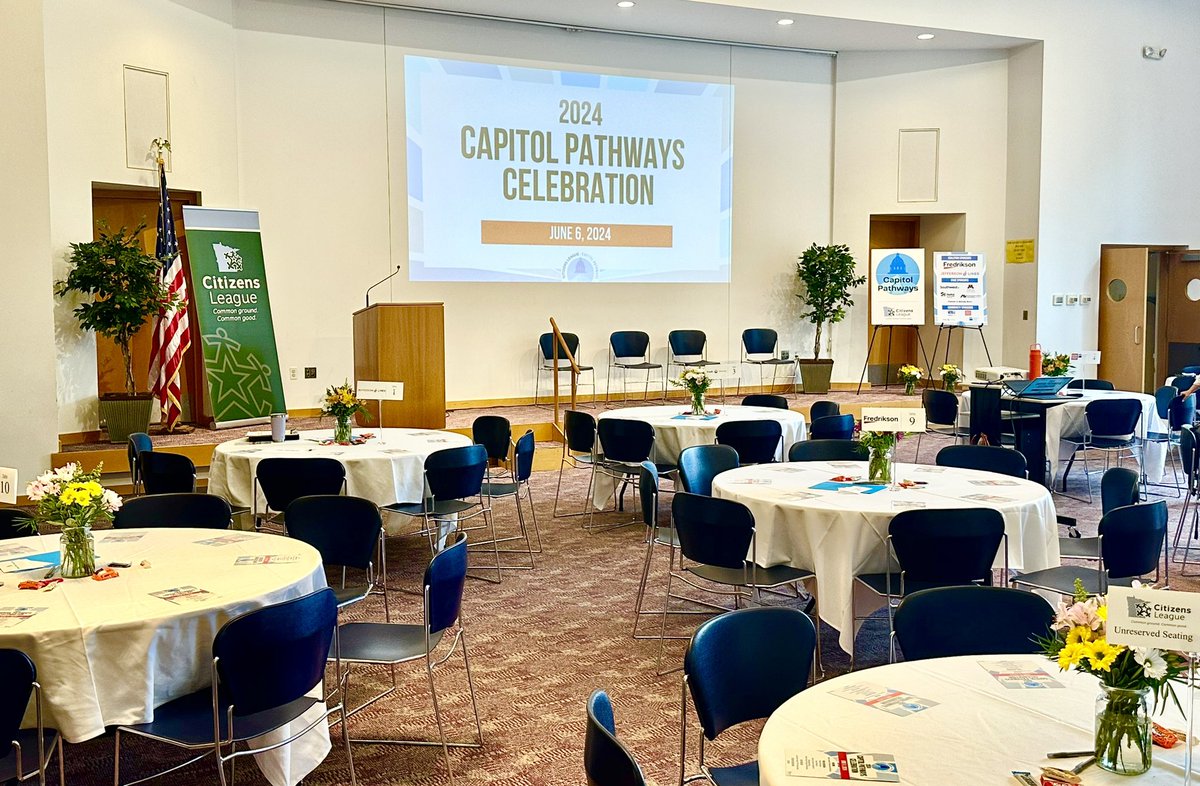 jakeloesch's tweet photo. Today’s the day!
Excited to celebrate the 2024 @CitizensLeague #CapitolPathways student graduates, and all of the host orgs + generous sponsors who make this program possible. 🎉 #mnleg
https://t.co/BkUpVdZ6wE https://t.co/r3pgIZZ7wI