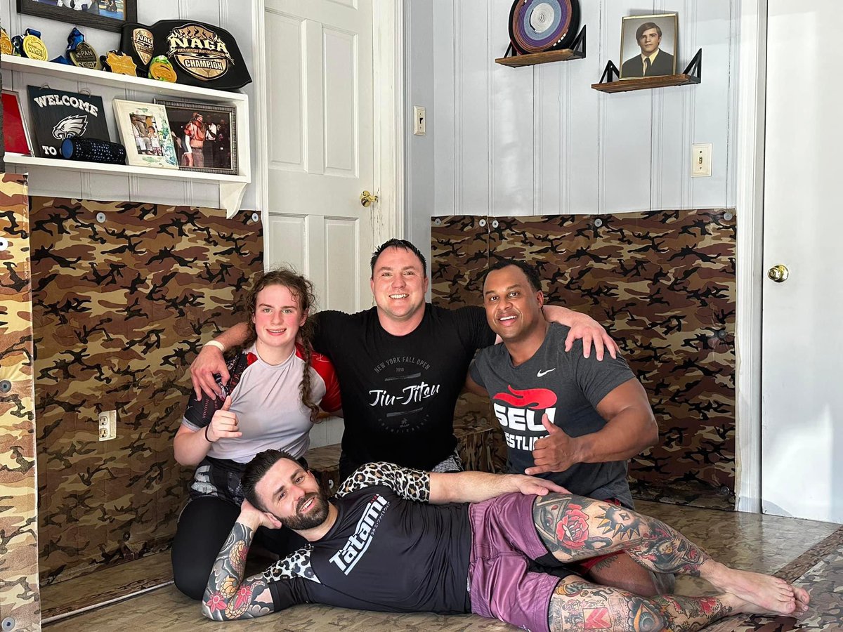 RFPope24's tweet photo. Grappling lifestyle always training https://t.co/HuHR6vx1HC