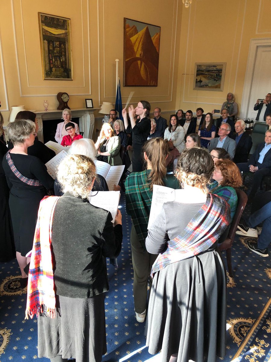 ComunnGL (@comunngl) on Twitter photo <a href="/ComunnGL/">ComunnGL</a> & <a href="/CoisirLunnainn/">Còisir Lunnainn</a> were thrilled to attend the London launch of Joni Buchanan’s book, Ban-eileanaich Innse Gall - stories of resilience, courage and just a little mischievousness. 🙂
You can buy it here: tinyurl.com/48952d2b
#Gaelic #Gàidhlig <a href="/AcairBooks/">Acair Books - Gaelic and English books</a> <a href="/ComunnGL/">ComunnGL</a> & <a href="/CoisirLunnainn/">Còisir Lunnainn</a> were thrilled to attend the London launch of Joni Buchanan’s book, Ban-eileanaich Innse Gall - stories of resilience, courage and just a little mischievousness. 🙂
You can buy it here: tinyurl.com/48952d2b
#Gaelic #Gàidhlig <a href="/AcairBooks/">Acair Books - Gaelic and English books</a>