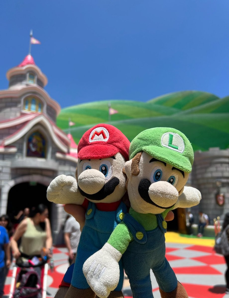 SuperMarioRich's tweet photo. New Video Dropping Tomorrow! I’m so hyped I’ve been working a while on this particular video, Also stay tuned for our Live Stream on the Main Channel Tomorrow too! ✌🏻🎥🔴🔥 https://t.co/jVeo5w4DQa