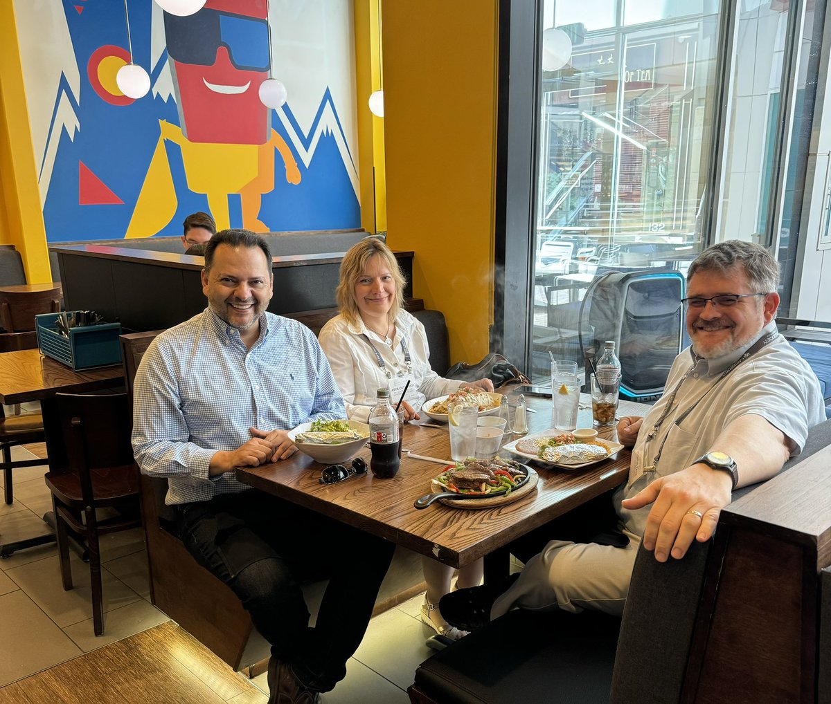 JCTate1215's tweet photo. Brainstorming ideas for global legal history cooperation with @marioacajas and Asya Ostroukh at #LSA2024. https://t.co/v8g7zwVKX2