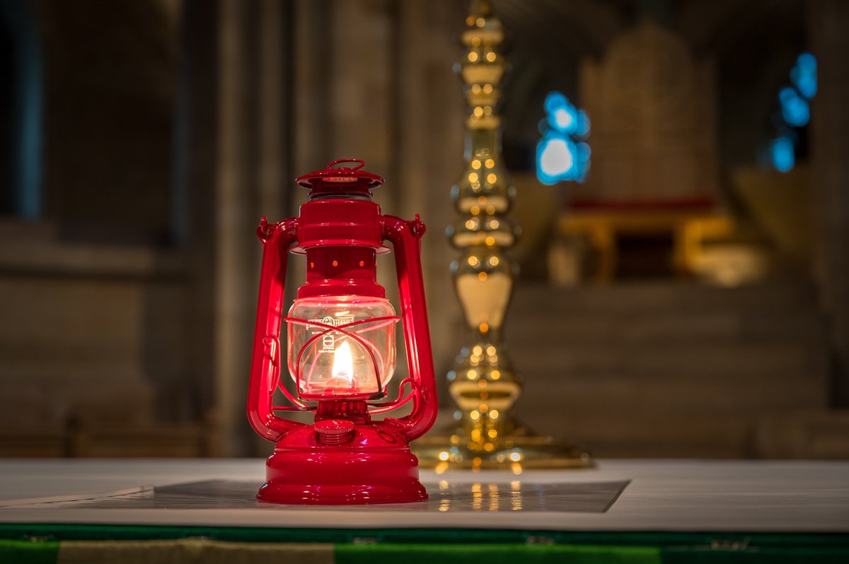 At the going down of the sun and in the morning
We will remember them.
#DDay80