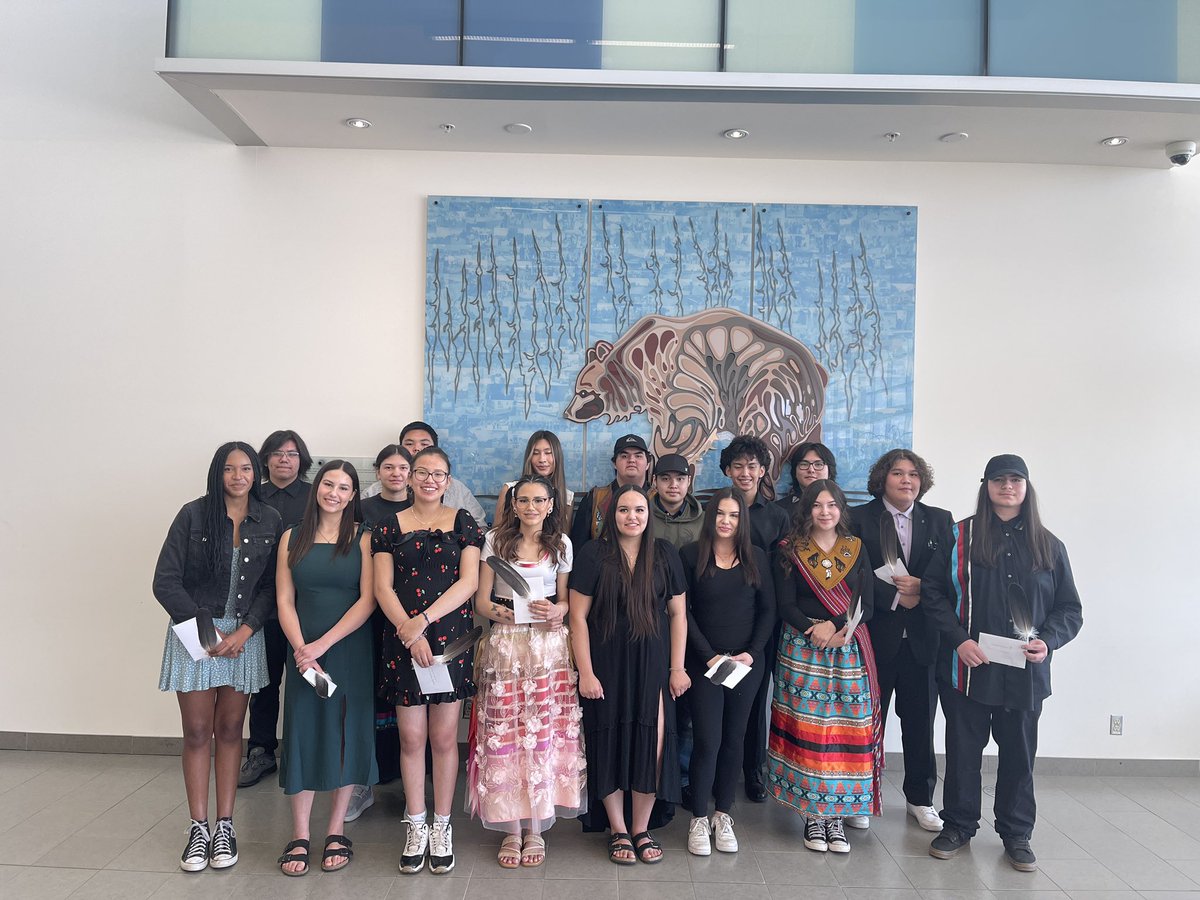GPPSD2357's tweet photo. Today, #Indigenous students and their families are taking part in our Indigenous #Graduation Honouring Ceremony. Congratulations Grads! #GPPSDProud #GPAb #AbEd https://t.co/R1J4aURAdJ