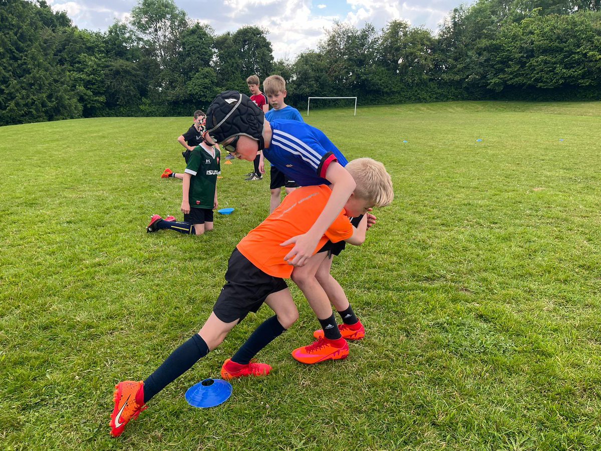 DRA_Community's tweet photo. What a great start to our after school “Tackle Club” at @LangstonePS 
Twenty three children being coached to tackle safely,correctly with a positive attitude to learning.
Tackle Club is available to all schools in the @dragonsrugby region 
Get in touch for more details and prices https://t.co/QztGMljvL9