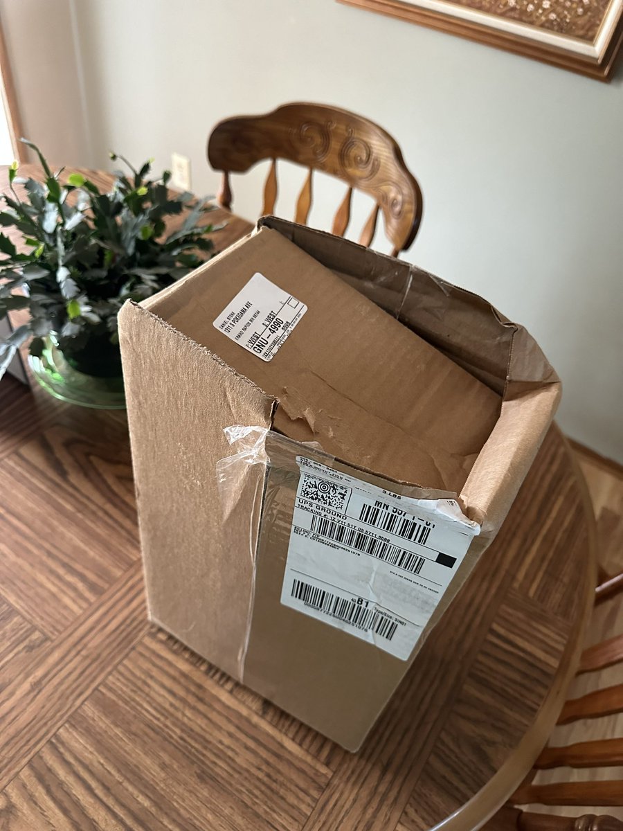 Way to take care of peoples packages <a href="/UPS/">UPS</a> <a href="/Nike/">Nike</a>