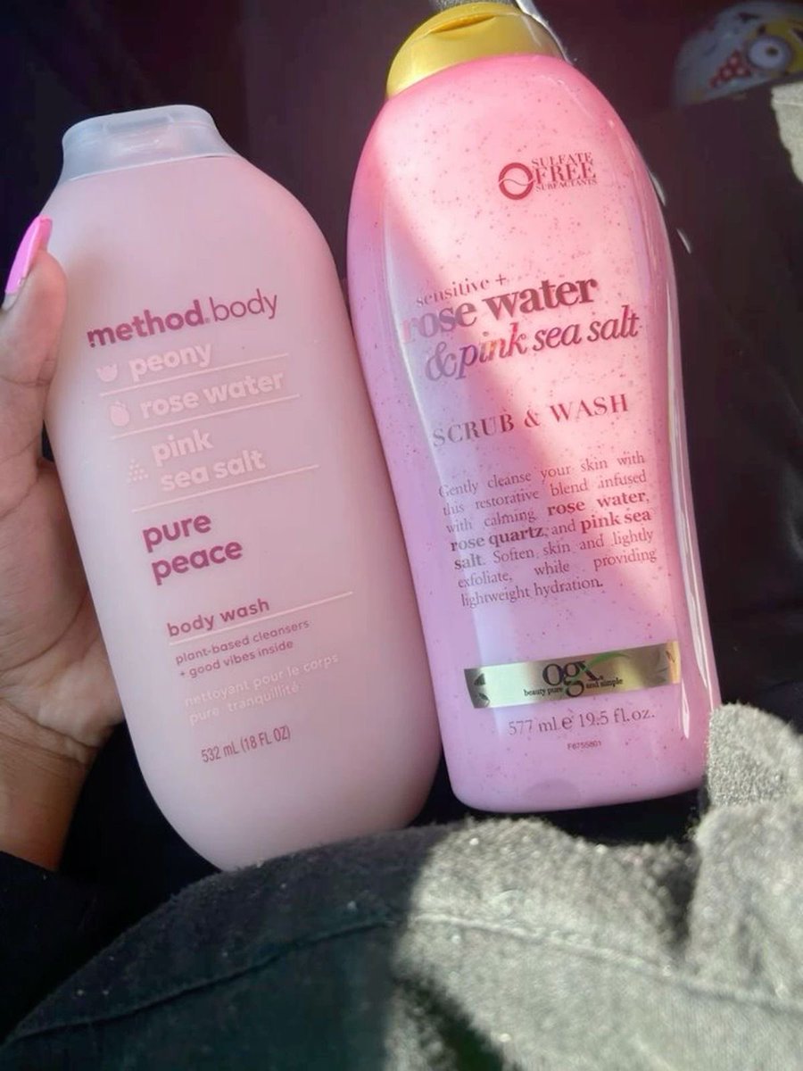 OCTAVlUSOTTO's tweet image. STELLA.✦
sweet soft wife needs sweet soft scents
( also sweet cancels out the smell of phosphorus 🤩🤩🤩🤩 )