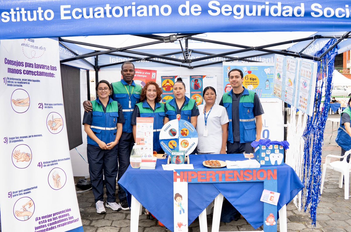 #IESSCampesino | Con la presencia de la directora nacional del <a href="/IESS_SSC/">Seguro Social Campesino del IESS.</a>, Francisca León, se desarrolló en la Plaza Cívica de #Macas en #MoronaSantiago, la 1era Feria de Salud Integral y Emprendimientos organizada por el #IESSCampesino en coordinación con el <a href="/IESSMorona/">Dirección Provincial de Morona Santiago</a>.