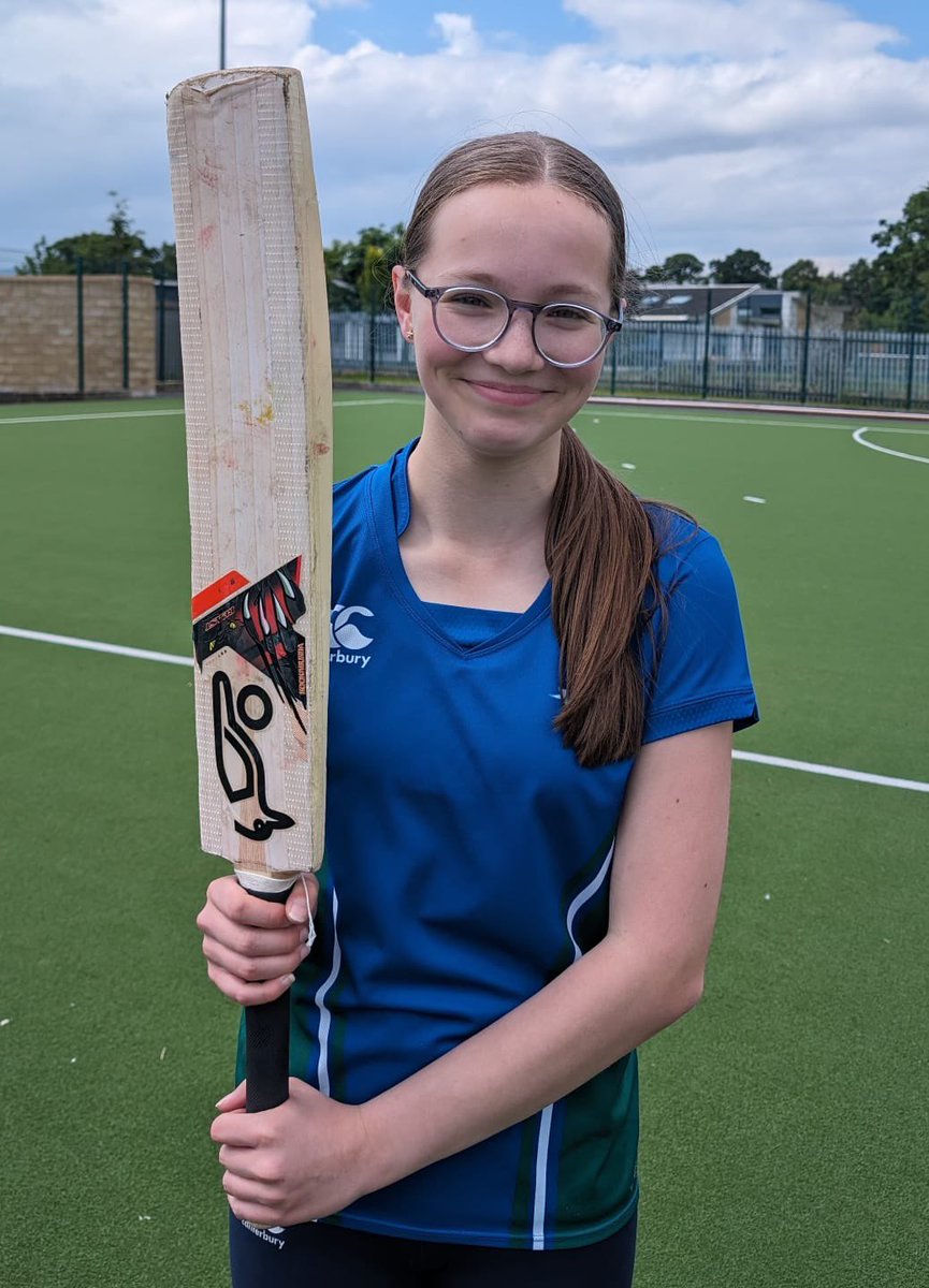 Girls Cricket 🏏 

Games v Strathearn.

Hard ball
GGS 114-3
Cassie Pidgeon 50* 👏 
Strathearn chased it down with a couple of overs to spare.

Soft ball
A good competitive game - lots of skill and development. Molly Armstrong and Aryana Scott with their first wickets. 👏