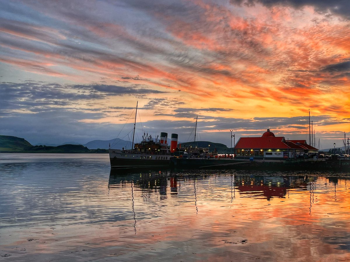 Ps Waverley at #Oban <a href="/PS_Waverley/">Paddle Steamer Waverley</a> ley