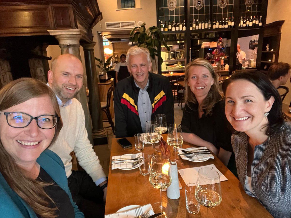J.Peter van Tintelen (@jpvantintelen) on Twitter photo What an exciting day: <a href="/JaneMTiller/">Dr Jane Tiller</a> and <a href="/LauraYeates1/">Dr Laura Yeates</a> presenting their impressive and important research <a href="/UMCUgenetica/">UMC Utrecht Genetica</a>. Followed by a great dinner with the <a href="/eCGFamilyClinic/">DNA-poli</a> team: <a href="/MartenSiemelink/">Marten Siemelink</a> and <a href="/MarliesvLingen/">Marlies van Lingen</a> 🇦🇺🇳🇱 What an exciting day: <a href="/JaneMTiller/">Dr Jane Tiller</a> and <a href="/LauraYeates1/">Dr Laura Yeates</a> presenting their impressive and important research <a href="/UMCUgenetica/">UMC Utrecht Genetica</a>. Followed by a great dinner with the <a href="/eCGFamilyClinic/">DNA-poli</a> team: <a href="/MartenSiemelink/">Marten Siemelink</a> and <a href="/MarliesvLingen/">Marlies van Lingen</a> 🇦🇺🇳🇱