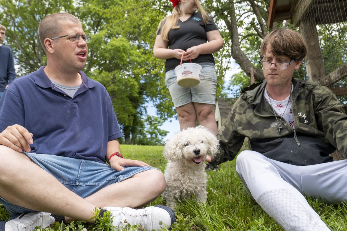 CapperFound's tweet photo. Fun-Filled Time on a Farm🦙🐔🐐

Visiting animals at Dragonfly Farm Design is back on the schedule for the summer and this group was very excited to interact once again with lots of furry friends.

#buildingabilities #TogetherWeCan #capper #farmvisit #Topeka #berrytonks https://t.co/NLdDb8kzda