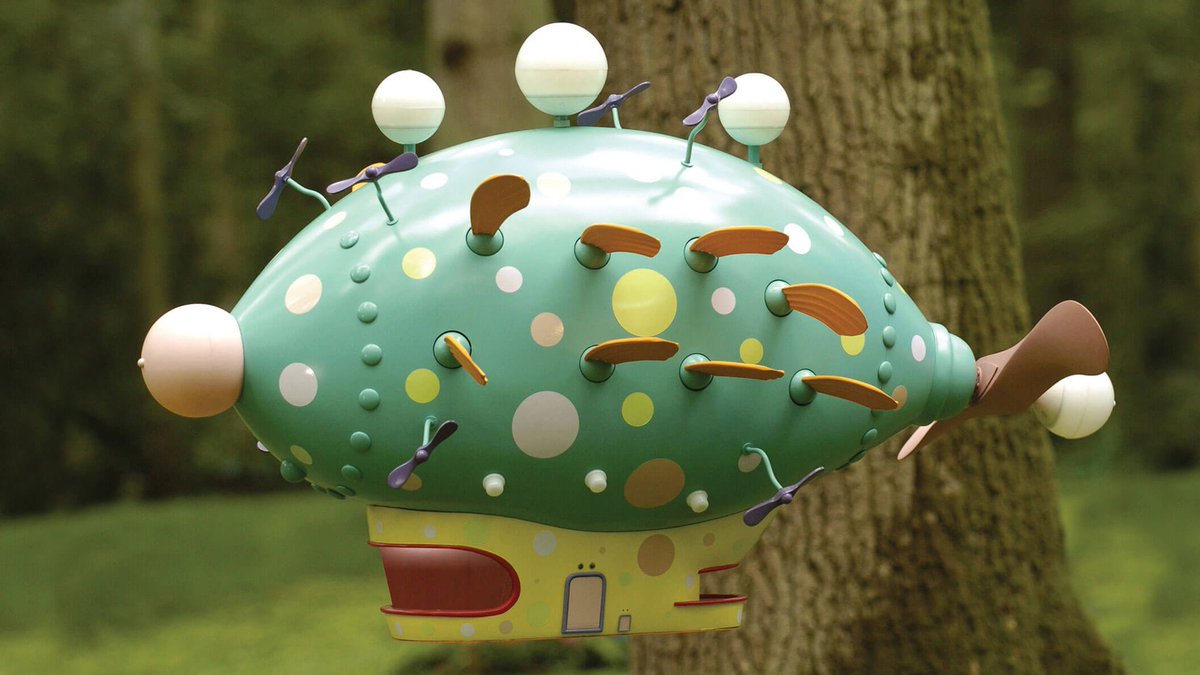 scottparsloe's tweet image. If you&apos;ve got children and have watched a show called In The Night Garden, you&apos;ll know that this is the Pinky Ponk — or the ‘Flying Haemorrhoid’ as I like to call it 🤣