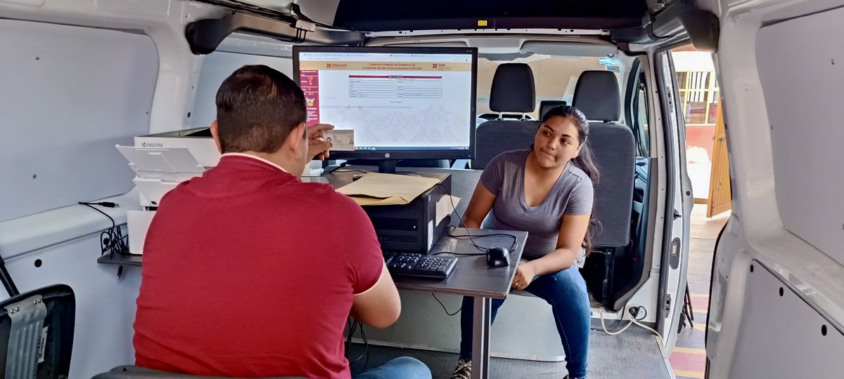 HidalgoUse's tweet photo. #LaUSEnMovimiento 🚗💨
El día de hoy 06 de junio estaremos hasta las ⏰ 16:30 horas en #CuestaColorada en el municipio de #Jacala.
Trabajamos para acercarte los trámites, servicios y programas del @gobiernohidalgo.
¡Próximamente estaremos en tu municipio!
#PrimeroElPueblo https://t.co/4WmQJBYIBO