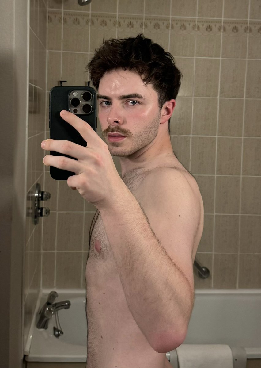 ˚✧₊(s a m)⁺˳✧༚ tweet media